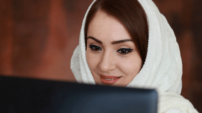 the-good-tidings-islam-muslim-using-computer